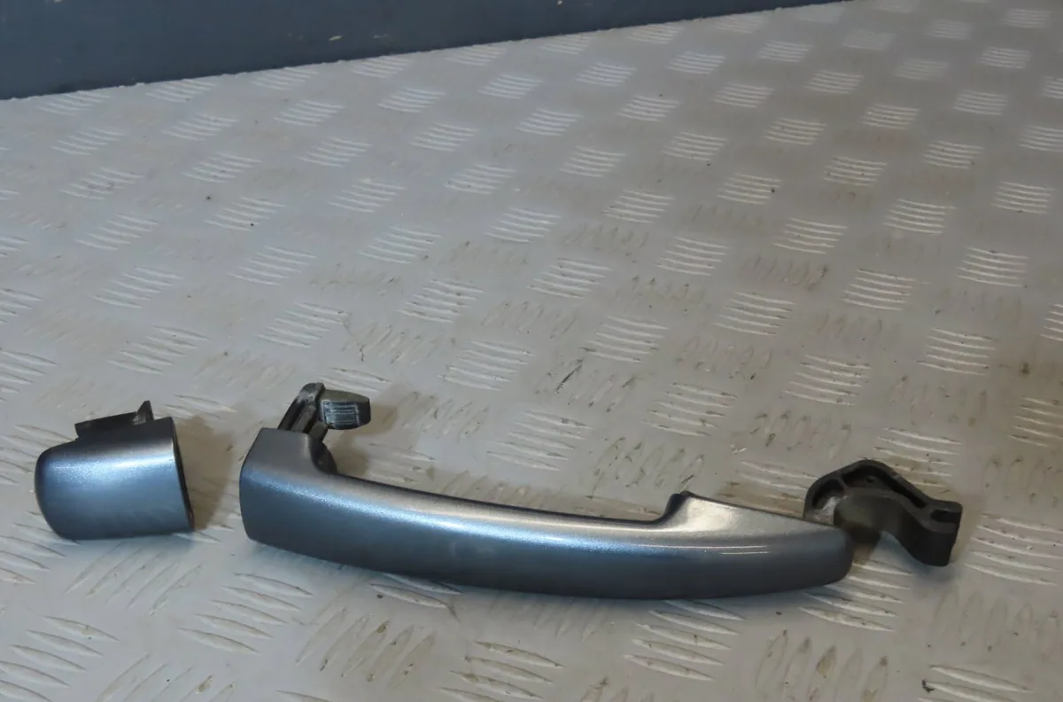 Poignee ext porte avd CITROEN C4 PICASSO 2009 occasion
