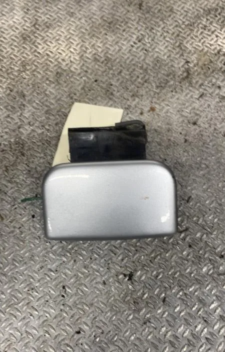 Poignee ext porte avd CITROEN SAXO  0 occasion