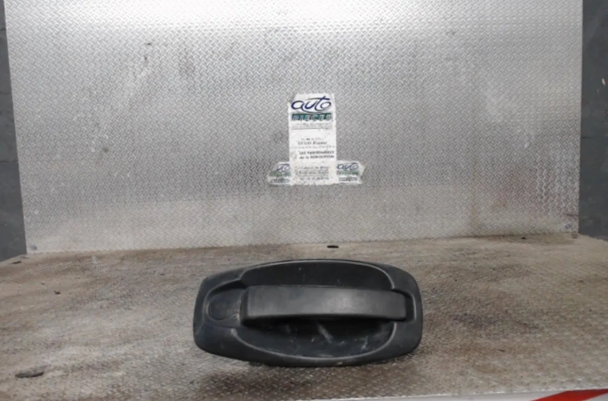 Poignee ext porte avd FIAT DOBLO 2  DOBLO 2 PHASE 1 occasion