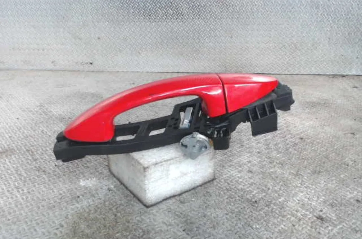 Poignee ext porte avd FORD FIESTA 6  FIESTA 6 PHASE 1 occasion