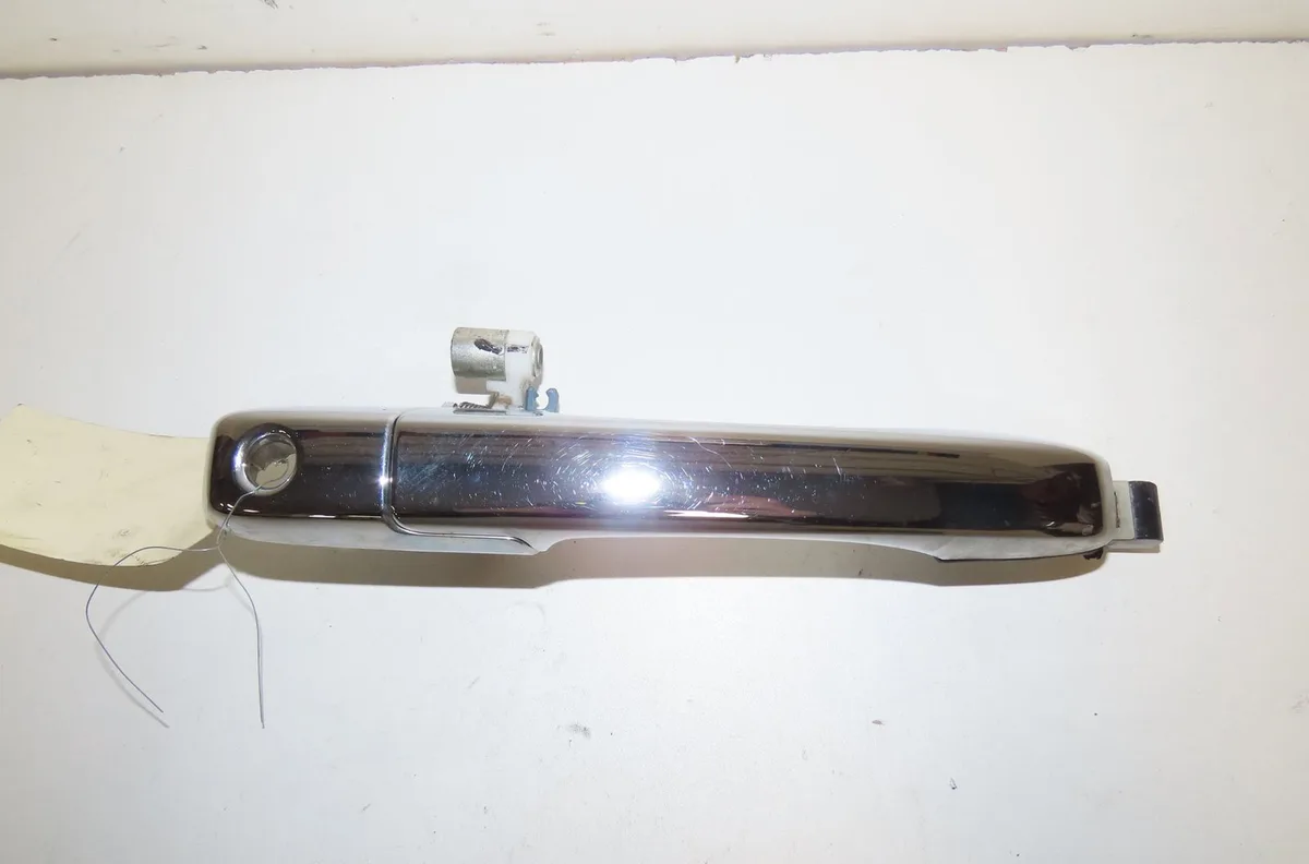 Poignee ext porte avd Honda CR-V II (RD_) 2.2 ctdi (rd9) (2005-2006) occasion
