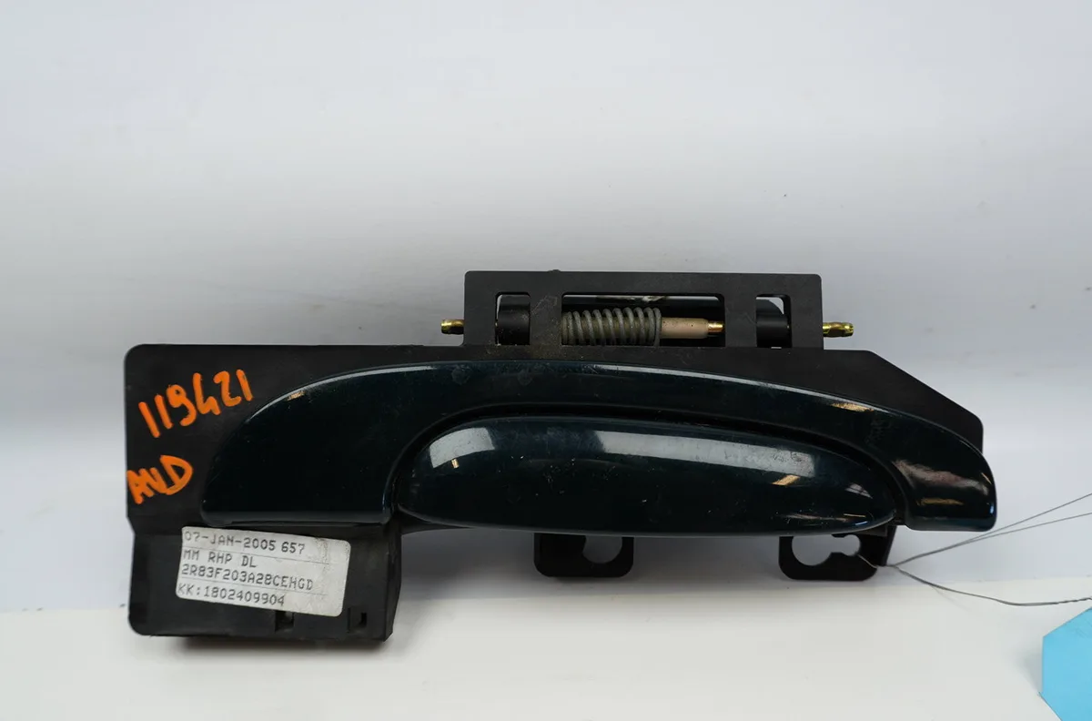 Poignee ext porte avd Jaguar S-TYPE II (X200) 2.7 d (2004-2007) occasion