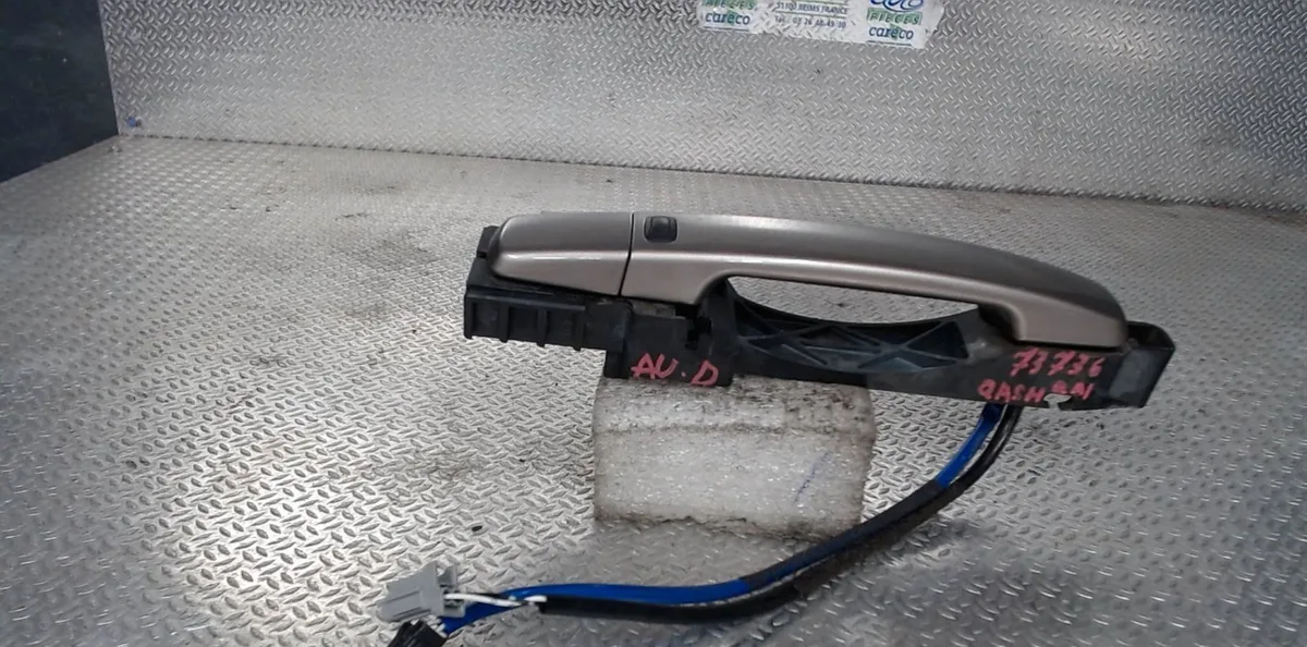 Poignee ext porte avd Nissan QASHQAI - QASHQAI 2 I (J10, NJ10, JJ10E) 1.5 dci (2010-2013) 5 portes occasion