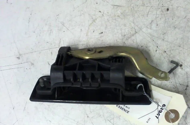 Poignee ext porte avd PEUGEOT 205 occasion