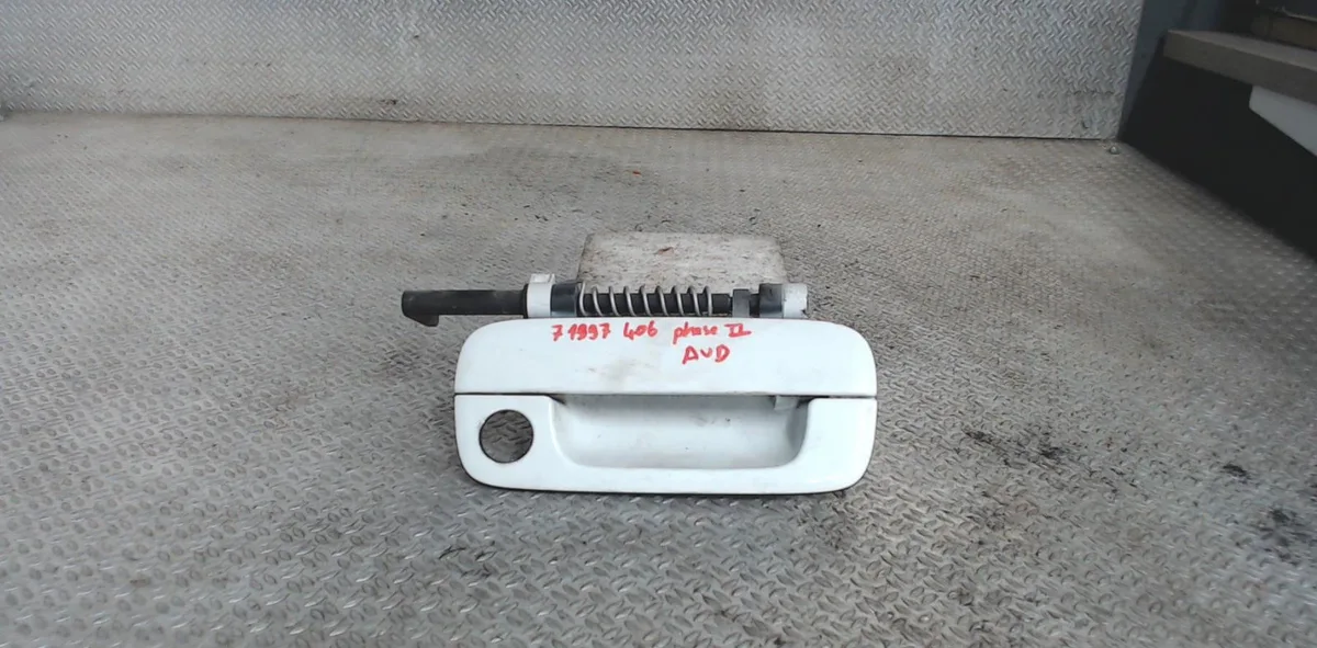 Poignee ext porte avd PEUGEOT 406 406 PHASE 1 occasion