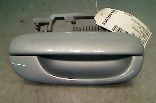 Poignee ext porte avd PEUGEOT 607 Phase 1 11-1999--09-2004 occasion