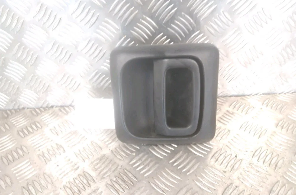 Poignee ext porte avd Peugeot BOXER Camionnette (244) 2.0 hdi (2002-2006) occasion