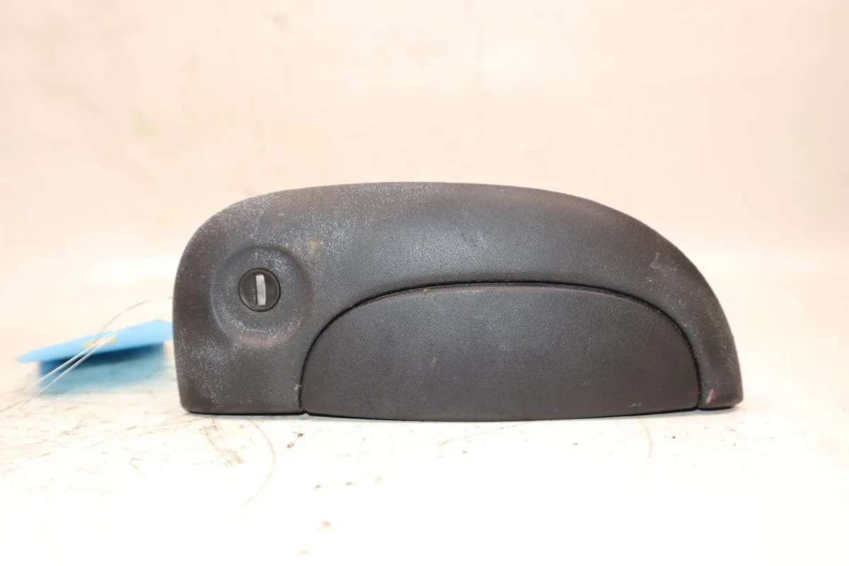 Poignee ext porte avd Renault KANGOO Express (FC0-1_) 1.5 dci (fc07, fc1r) (2001) 4 portes occasion