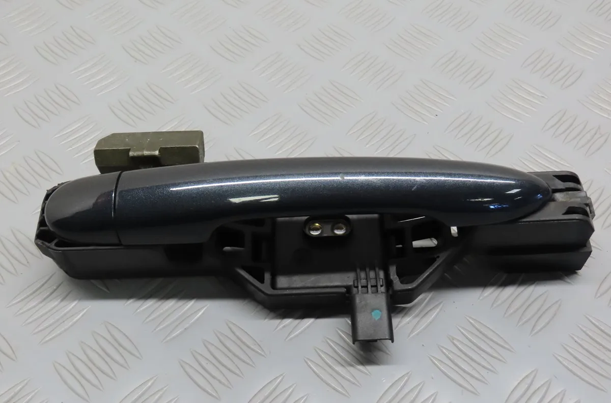 Poignee ext porte avd Renault VEL SATIS (BJ0_) 2.2 dci (bj0e, bj0f) (2002-2009) 5 portes occasion