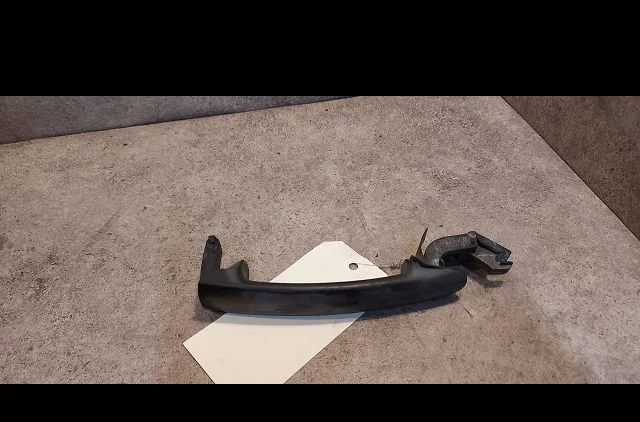 Poignee ext porte avd Skoda FABIA II (542) 1.4 tdi (2007-2010) occasion