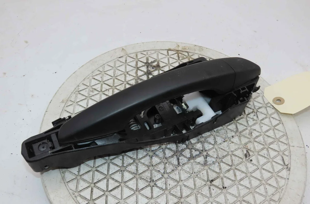 Poignee ext porte avd TOYOTA PROACE II occasion