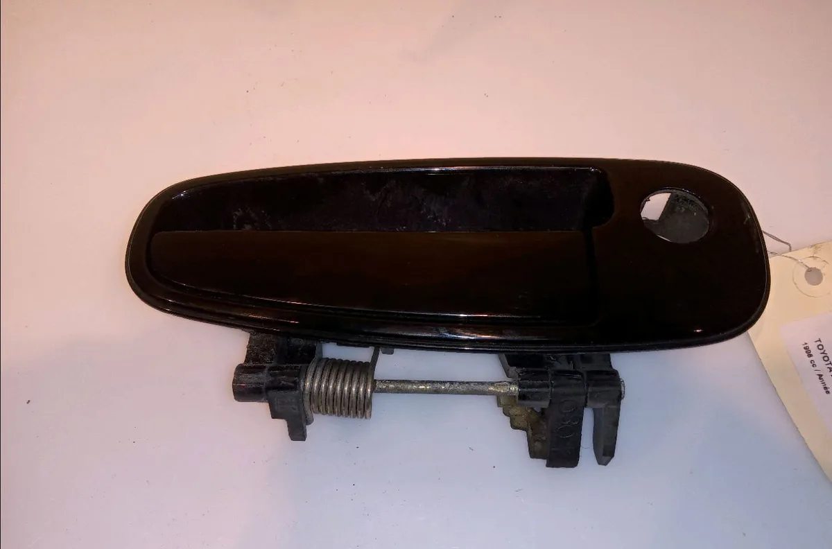 Poignee ext porte avd Toyota RAV 4 I Cabrio (_A1_) 2.0 4wd (sxa11) (1997-2000) occasion