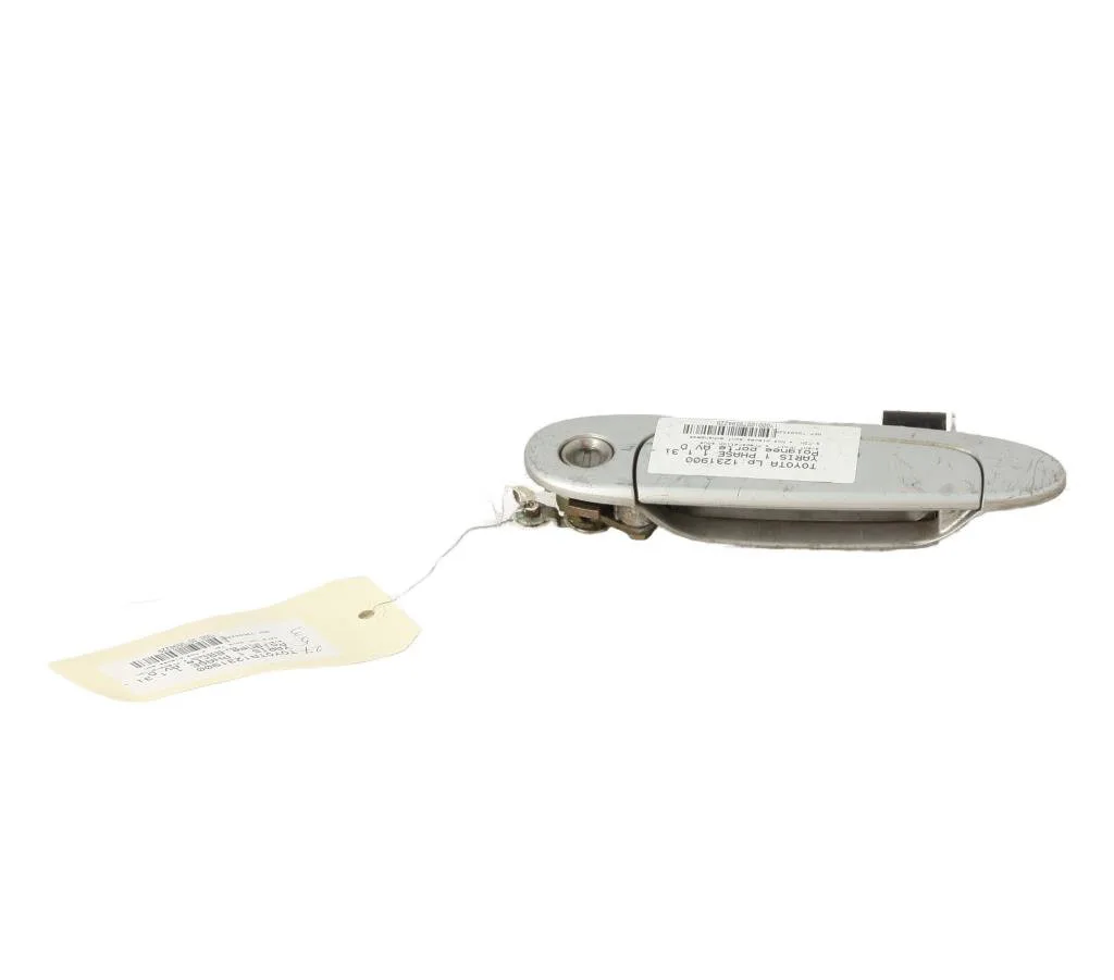 Poignee ext porte avd Toyota YARIS (_P1_) 1.3 (scp12_, scp13_) (2002-2005) occasion