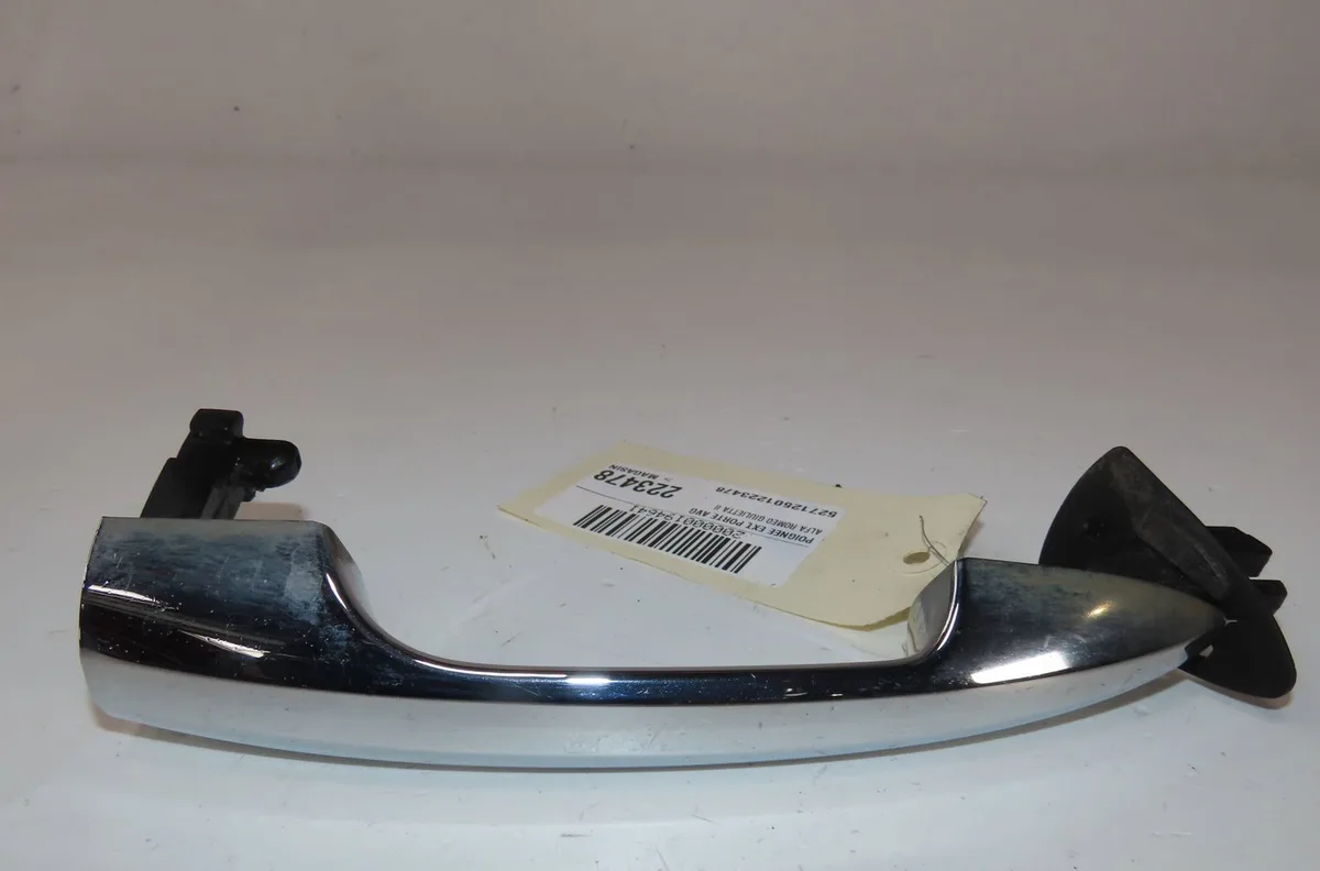 Poignee ext porte avg Alfa romeo GIULIETTA (940_) 1.4 tb (940fxa1a, 940fxt1a) (2010-2020) occasion