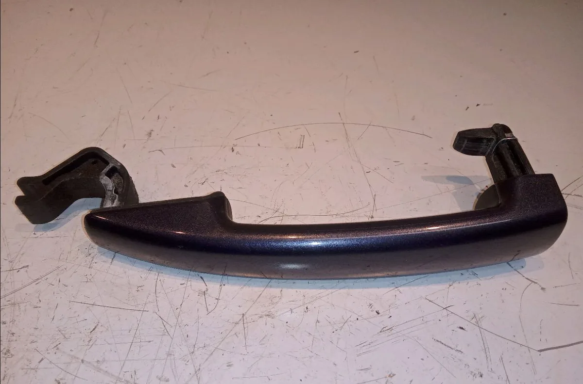 Poignee ext porte avg Citroen C4 PICASSO I Monospace (UD_) 2.0 hdi 138 (2006-2013) 5 portes occasion