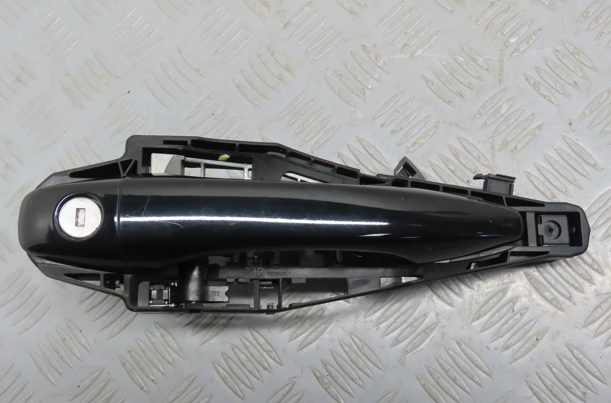 Poignee ext porte avg Citroen DS4 (NX_) 1.6 hdi 115 (2012-2015) occasion