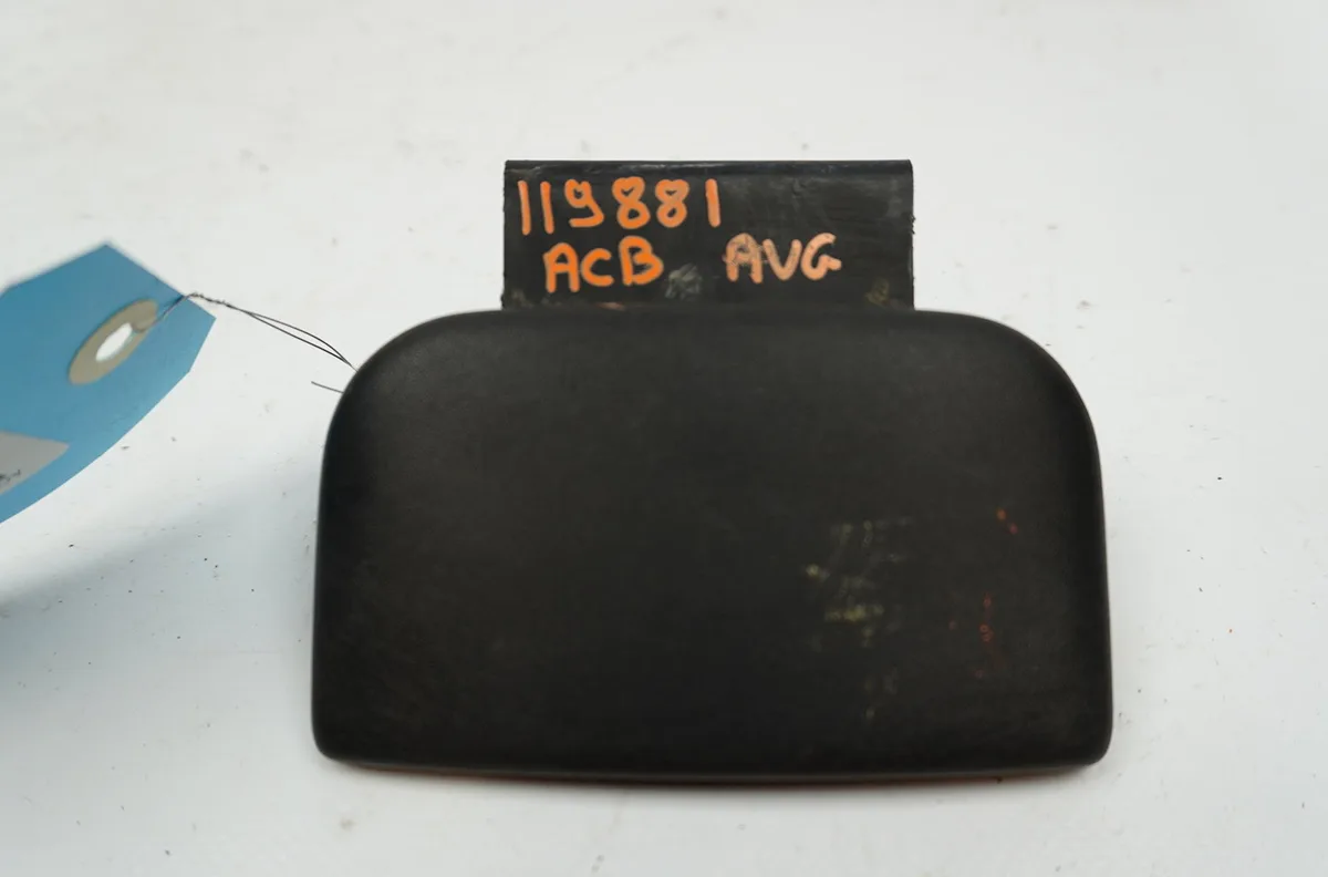 Poignee ext porte avg Peugeot 106 II (1A_, 1C_) 1.0 i (1996-2001) occasion
