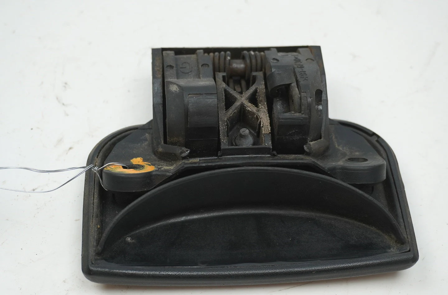 Poignee ext porte avg Peugeot 106 II (1A_, 1C_) 1.1 i (1996-2004) occasion