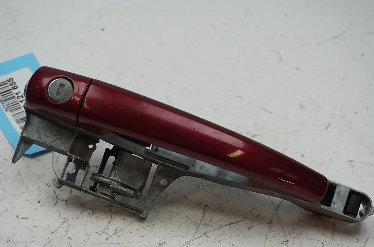 Poignee ext porte avg Peugeot 207-207 (WA_, WC_) 1.4 16v (2006-2013) 3 portes occasion