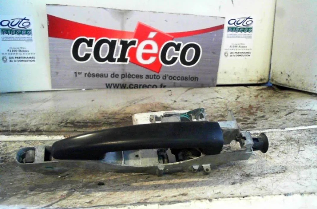 Poignee ext porte avg Peugeot 308 I (4A_, 4C_) 1.6 hdi (2007-2014) 5 portes occasion