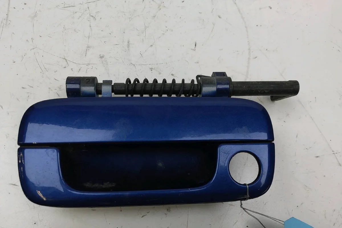 Poignee ext porte avg Peugeot 406 (8B) 1.9 td (1996-2004) occasion