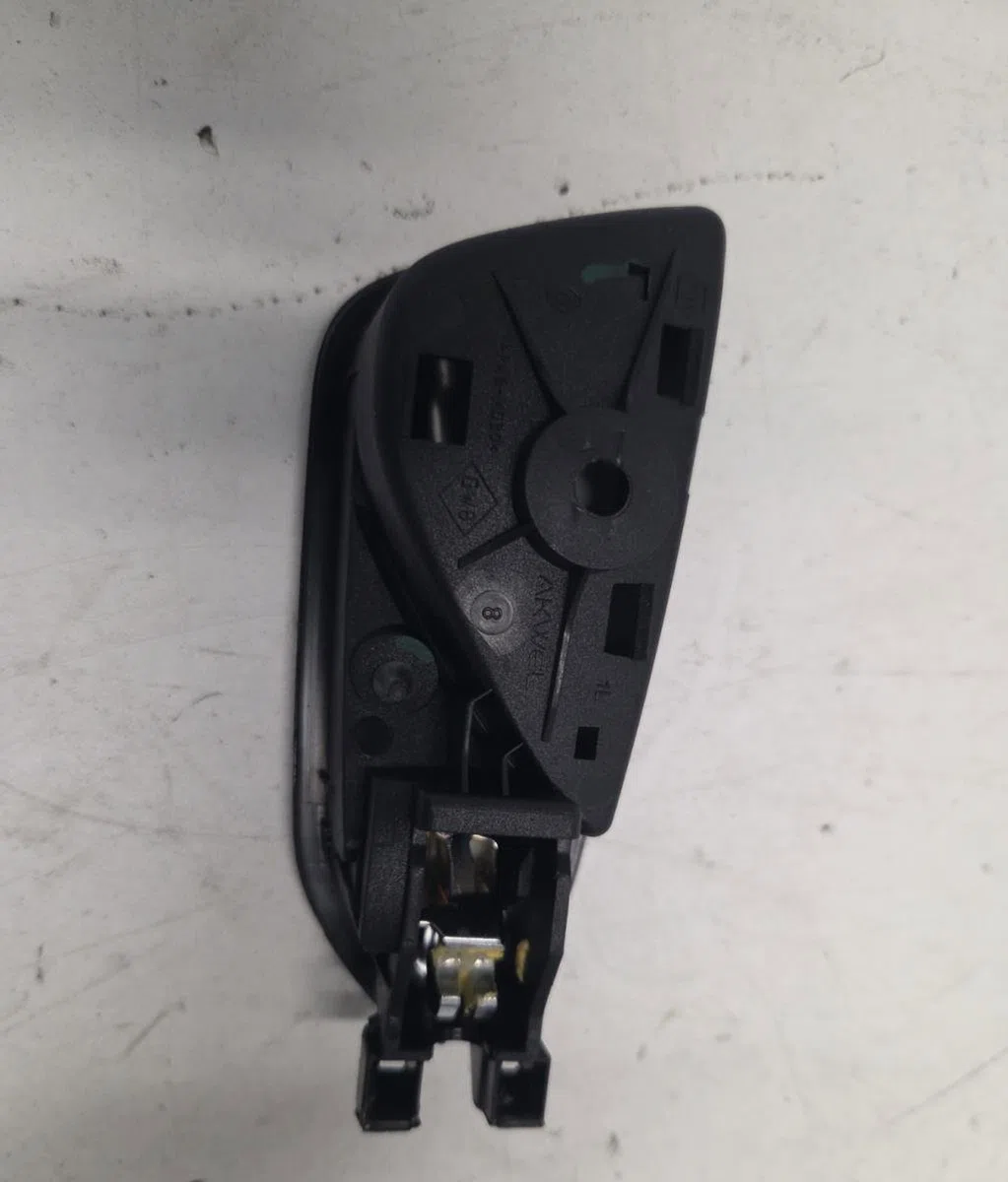 Poignee ext porte avg RENAULT CLIO 5 PHASE 1 occasion