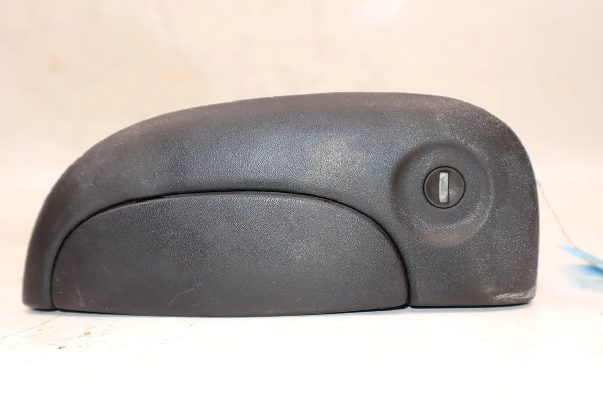 Poignee ext porte avg Renault KANGOO Express (FC0-1_) 1.5 dci (fc07, fc1r) (2001) 4 portes occasion