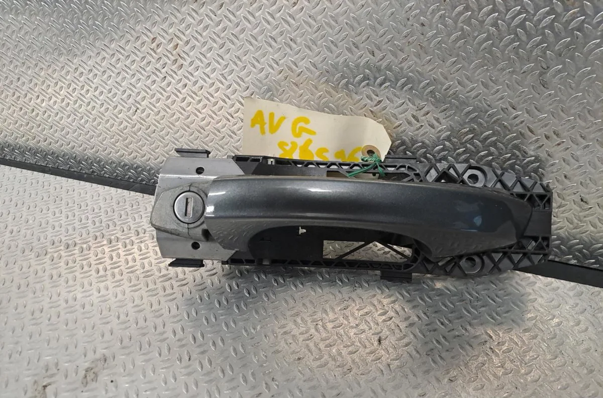 Poignee ext porte avg VOLKSWAGEN GOLF 7 GOLF 7 PHASE 2 occasion