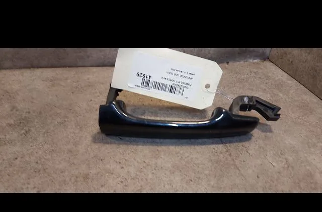 Poignee ext porte avg Volvo C30 (533) D2 (2010-2012) occasion