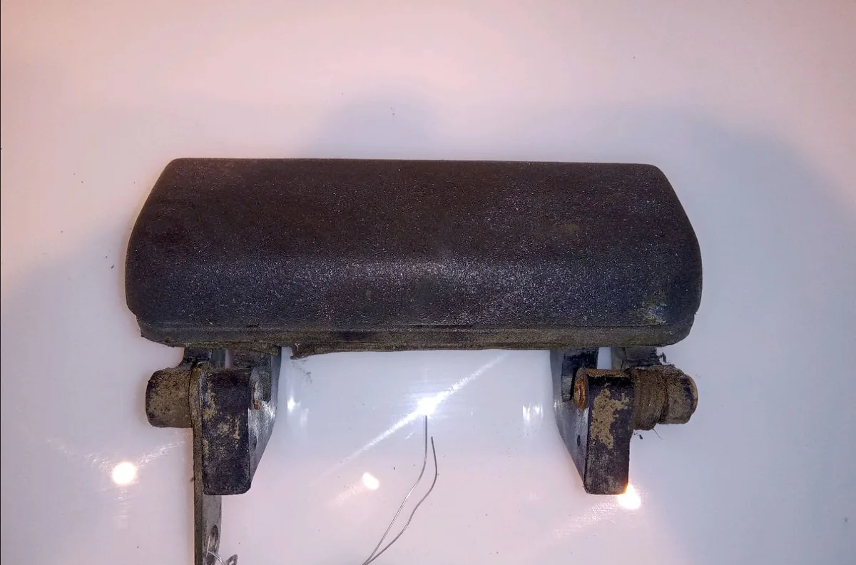 Poignee ext porte battante d Ford TRANSIT Camionnette (FA_ _) 2.4 tde (2001-2006) occasion