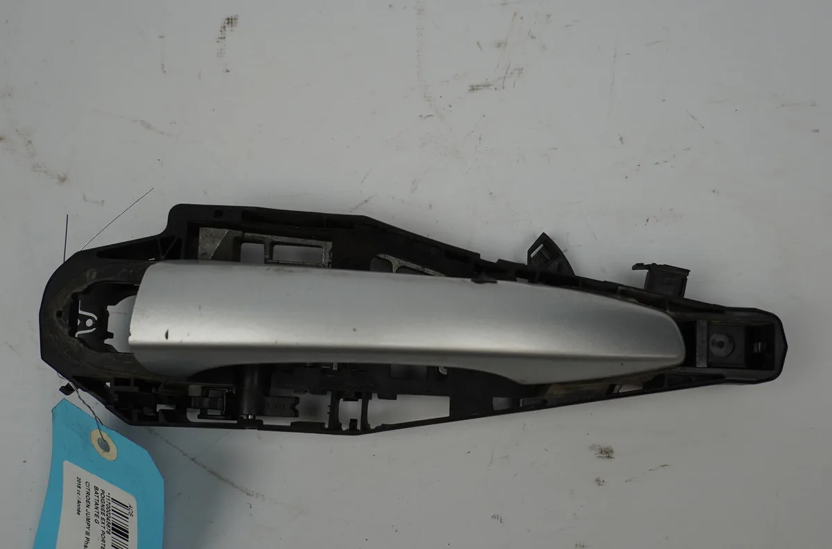 Poignee ext porte battante g Citroën JUMPY Camionnette (V_) 2.0 bluehdi 150 (2016) occasion