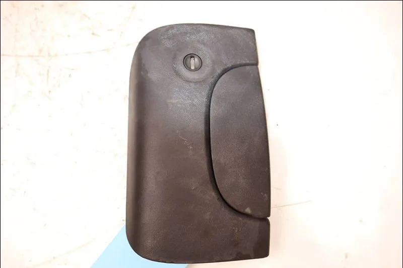 Poignee ext porte battante g Renault KANGOO Express (FC0-1_) 1.5 dci (fc07, fc1r) (2001) 4 portes occasion