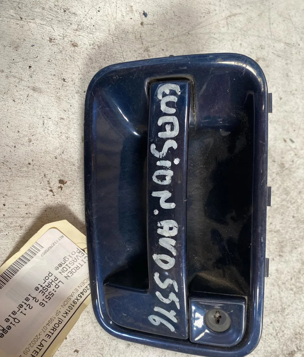 Poignee ext porte coulissante d Citroen EVASION Monospace (22, U6) 2.1 td (1996-2002) occasion