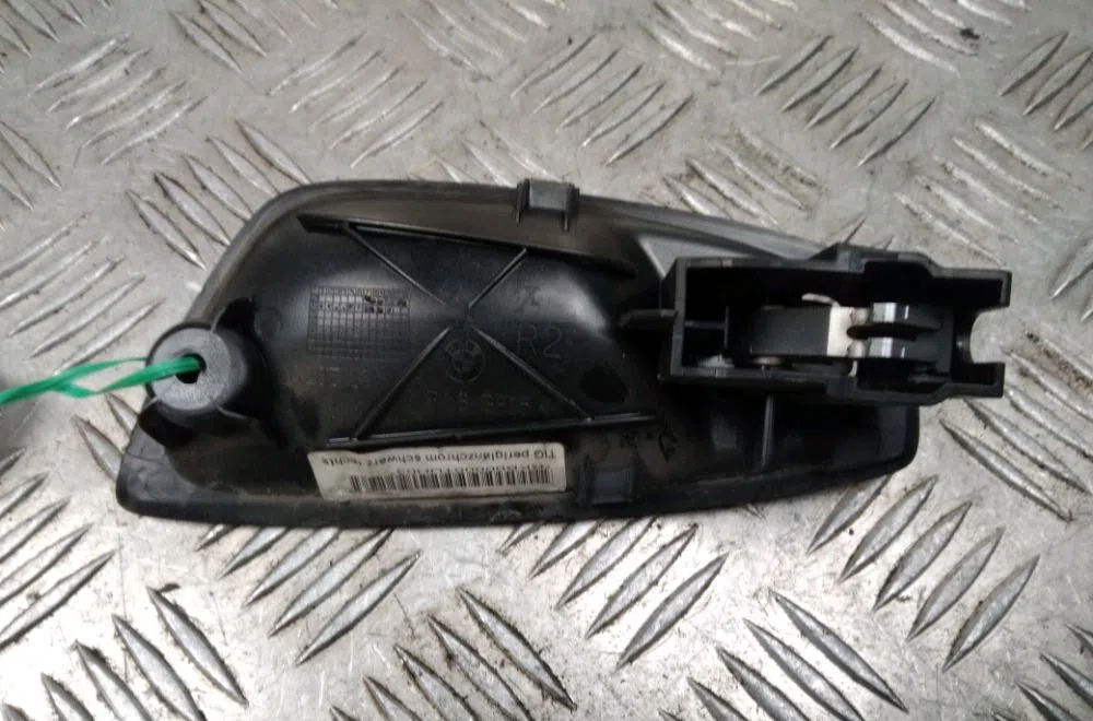 Poignee int porte ard Bmw 1 (E87) 120 d (2004-2011) occasion