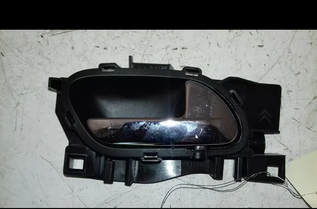 Poignee int porte ard Citroën C4 GRAND PICASSO I (UA_) 2.0 hdi 150 (2009-2013) occasion