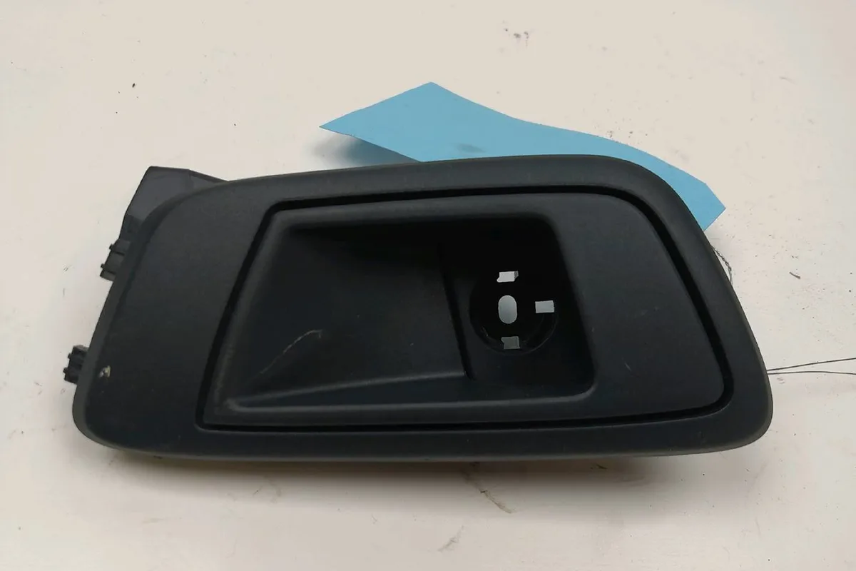 Poignee int porte ard Ford FIESTA VI (CB1, CCN) 1.25 (2008-2017) 5 portes occasion