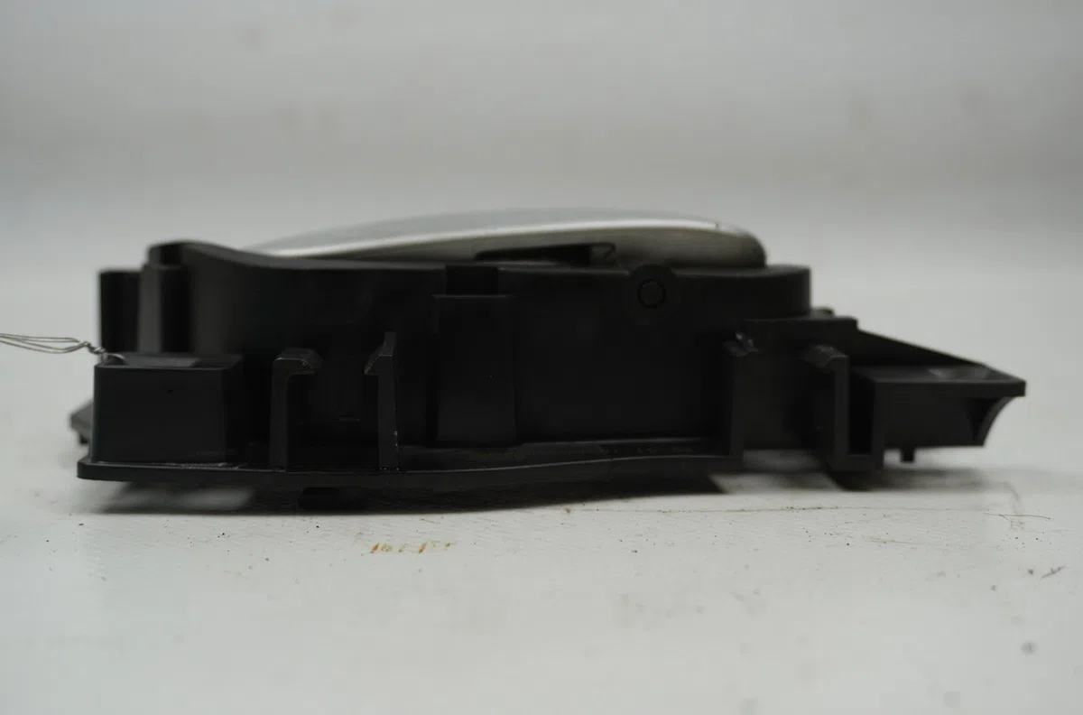 Poignee int porte ard Peugeot 207-207 (WA_, WC_) 1.4 hdi (2006-2015) 5 portes occasion