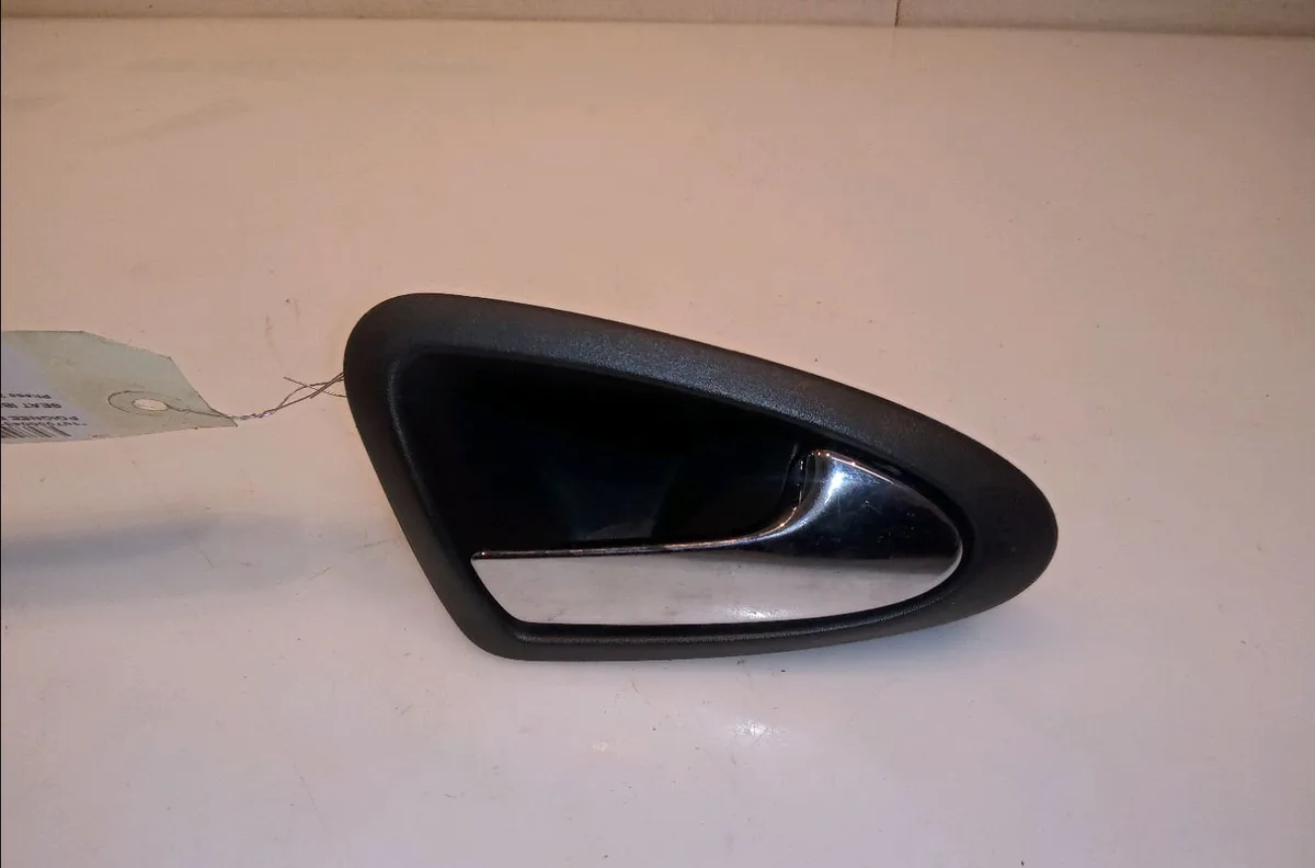 Poignee int porte ard Seat IBIZA IV (6J5, 6P1) 1.6 tdi (2009-2015) occasion