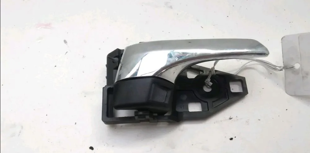 Poignee int porte ard Toyota RAV 4 IV (_A4_) 2.0 d (ala40_) (2012-2018) occasion