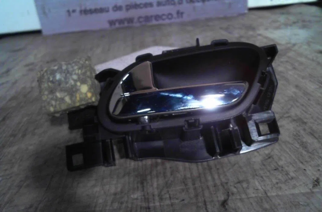 Poignee int porte arg Citroen C3 PICASSO (SH_) 1.6 hdi (2009) 5 portes occasion