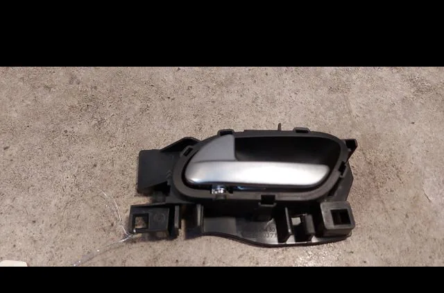 Poignee int porte arg Citroen DS4 (NX_) 2.0 hdi 165 (2011-2015) occasion
