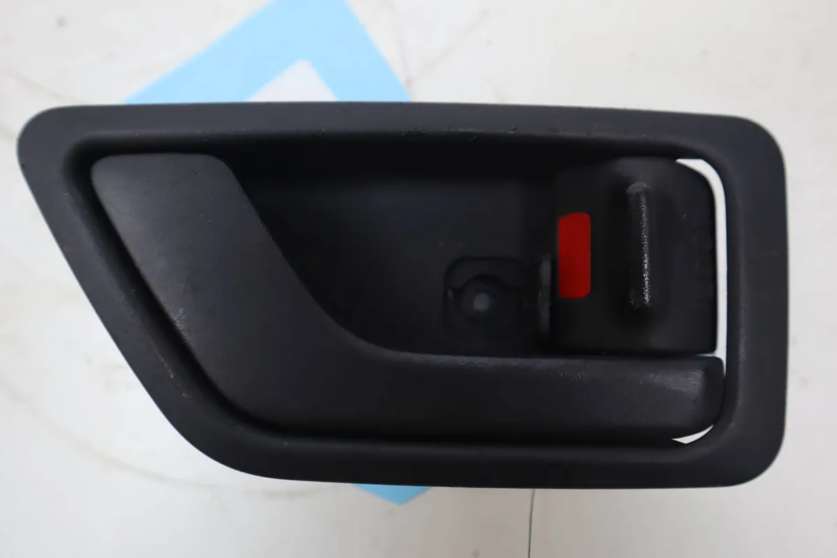 Poignee int porte avd Hyundai GETZ (TB) 1.4 i (2005-2010) occasion