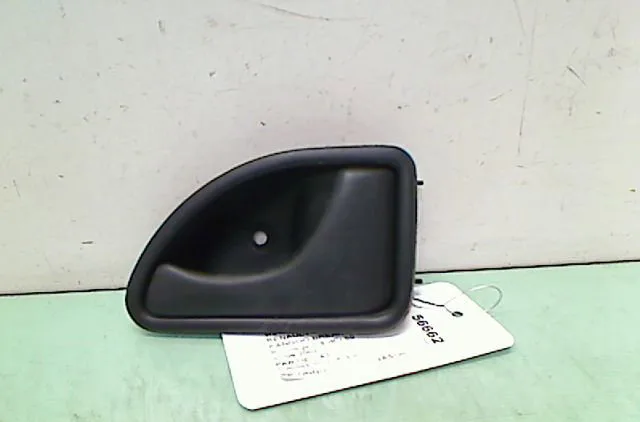 Poignee int porte avd RENAULT KANGOO I 2002 occasion