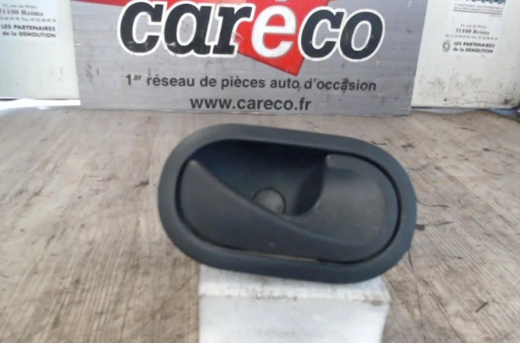 Poignee int porte avd RENAULT SCENIC 2 SCENIC 2 PHASE 1 occasion