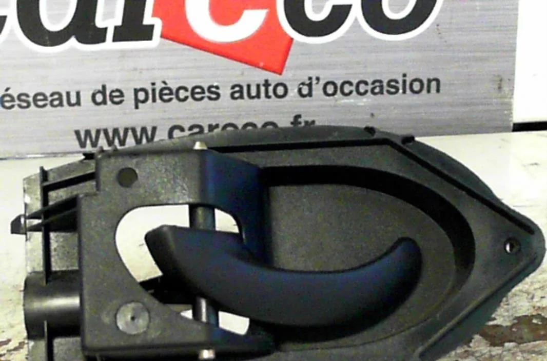 Poignee int porte avg Ford KA (RB_) 1.3 i (1996-2008) occasion
