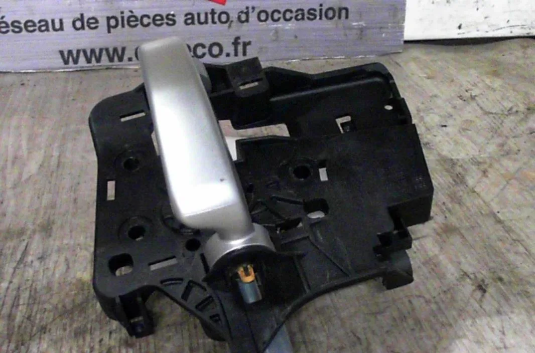 Poignee int porte coulissante d CITROEN BERLINGO 2  BERLINGO 2 PHASE 1 occasion