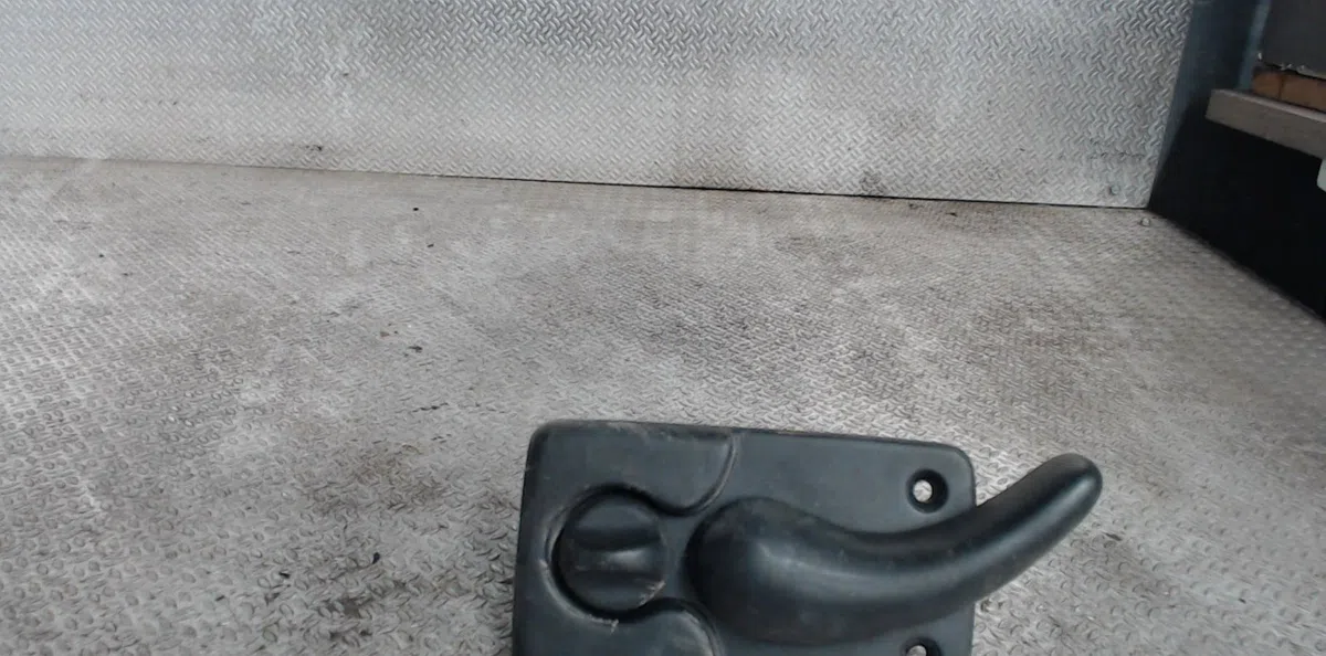 Poignee int porte coulissante d RENAULT MASTER 2 PHASE 2 occasion