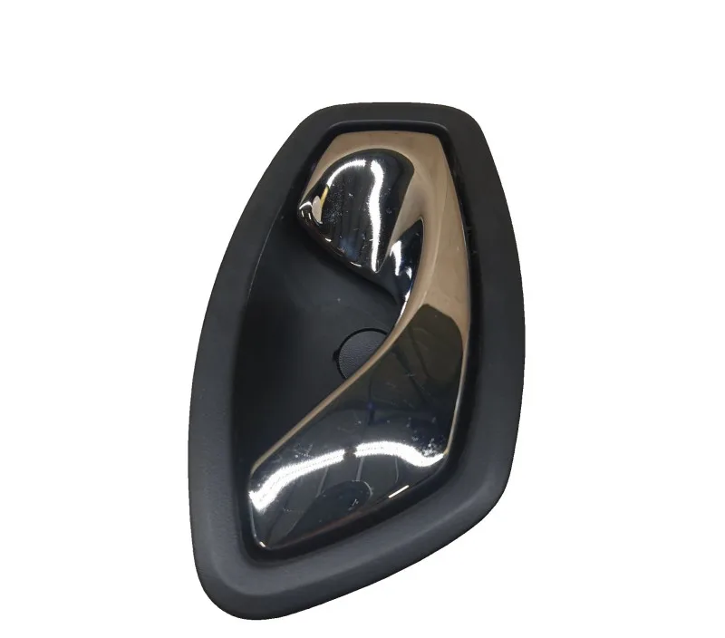 POIGNEE INTERIEUR PORTE AVANT DROIT RENAULT CLIO IV 826724399R
