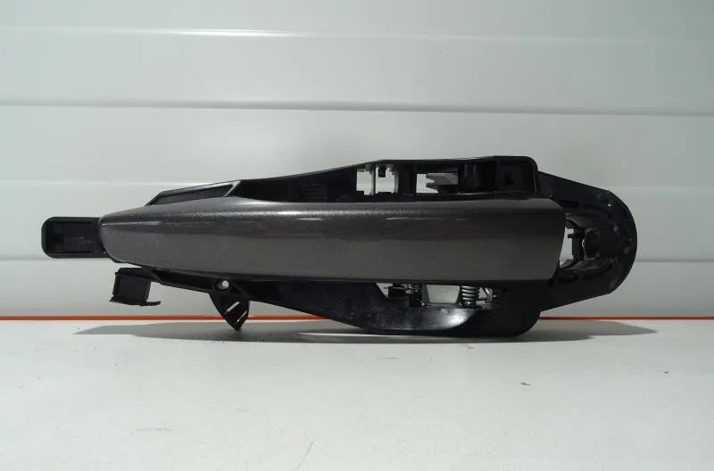 Poignee porte avant gauche pour PEUGEOT 2008 2