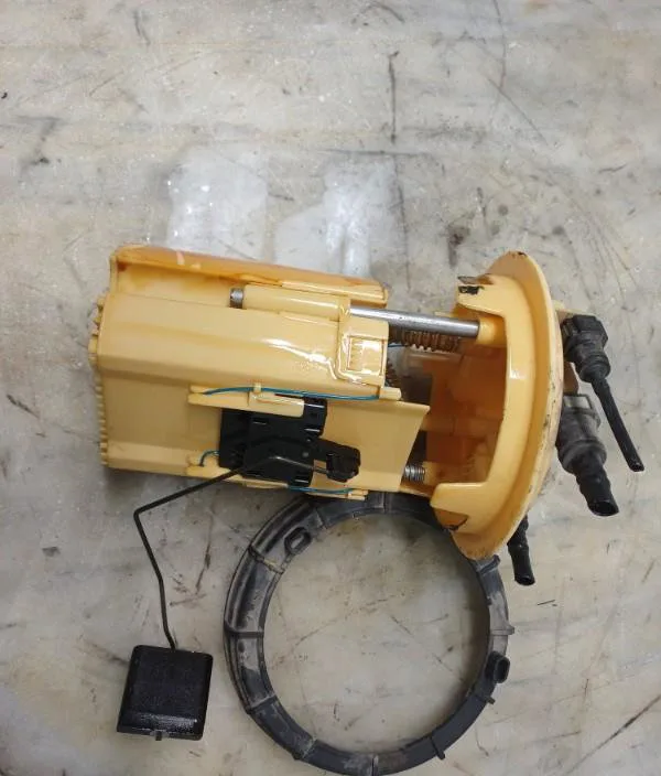 Pompe à carburant électrique CITROEN BERLINGO 2 PHASE 1 occasion
